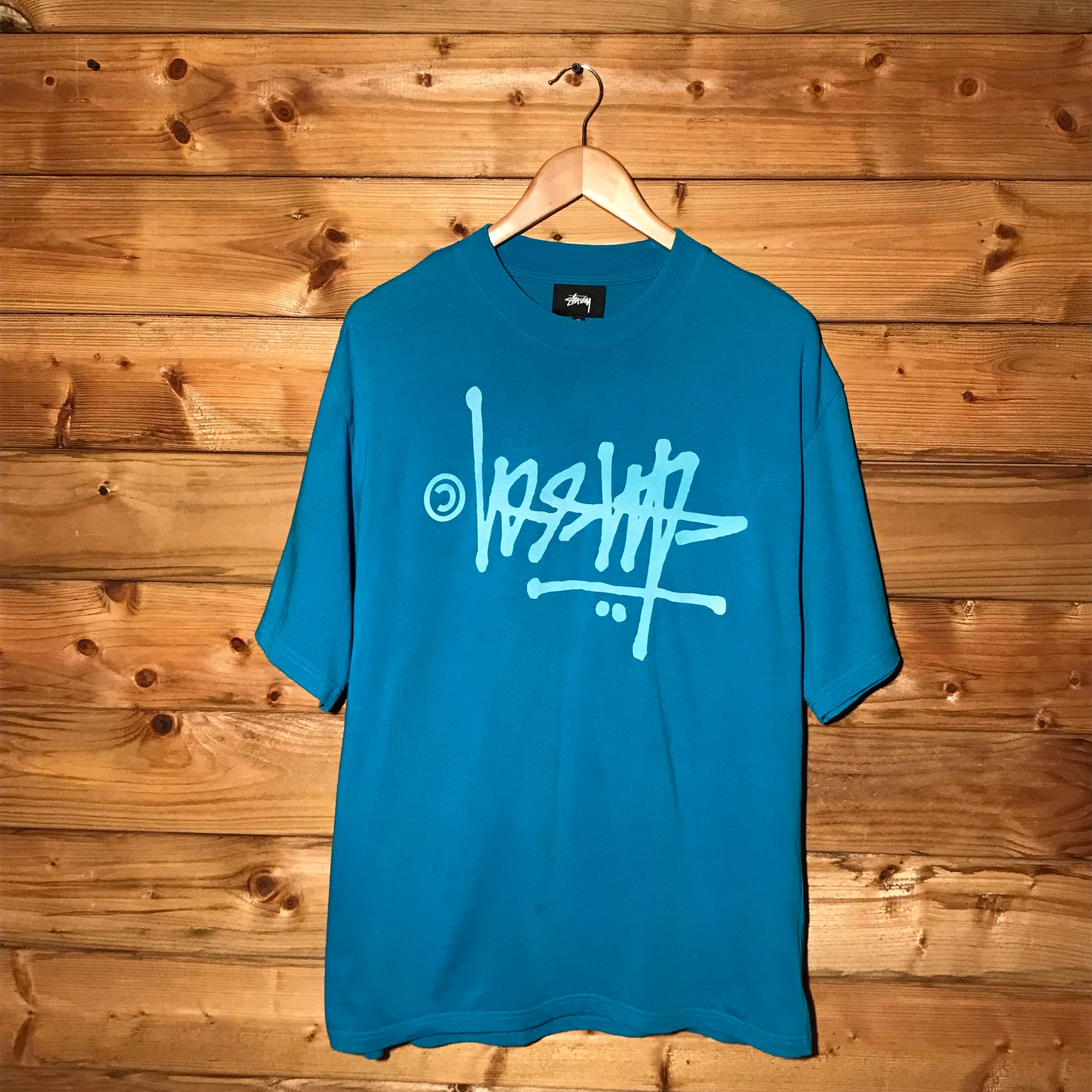 Stüssy Upside Down Script Spellout t shirt