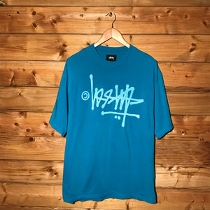 Stüssy Upside Down Script Spellout t shirt