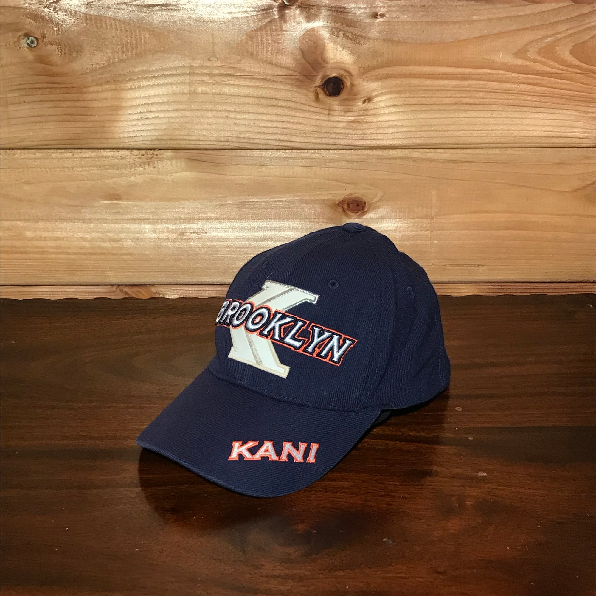 Karl Kani Brooklyn Centre Spellout cap