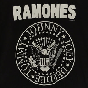 2005 Ramones Seal Stamp Spellout t shirt