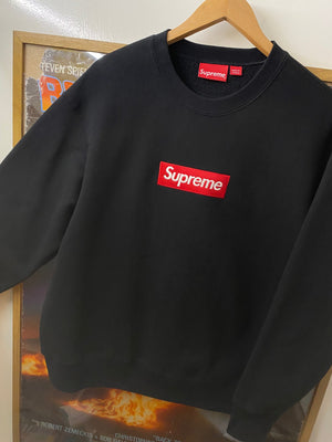 Supreme black hoodie, photo 4 of 7
