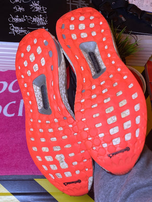 Adidas red shoes, photo 9 of 10