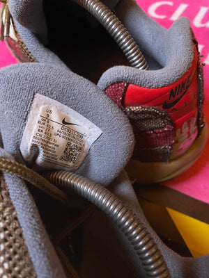 Nike brown shoes, photo 10 of 10