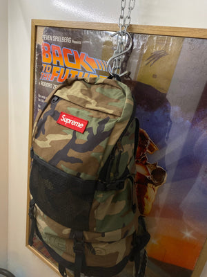 Supreme green garment, photo 2 of 9