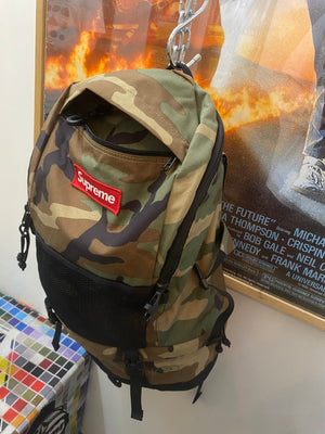 Supreme green garment, photo 9 of 9