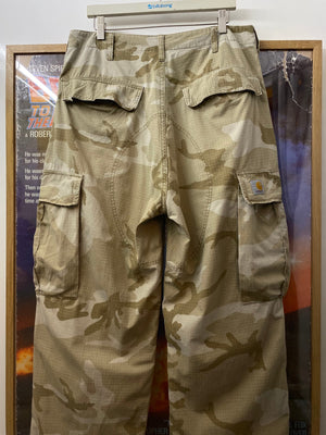 Carhartt beige trousers, photo 1 of 7