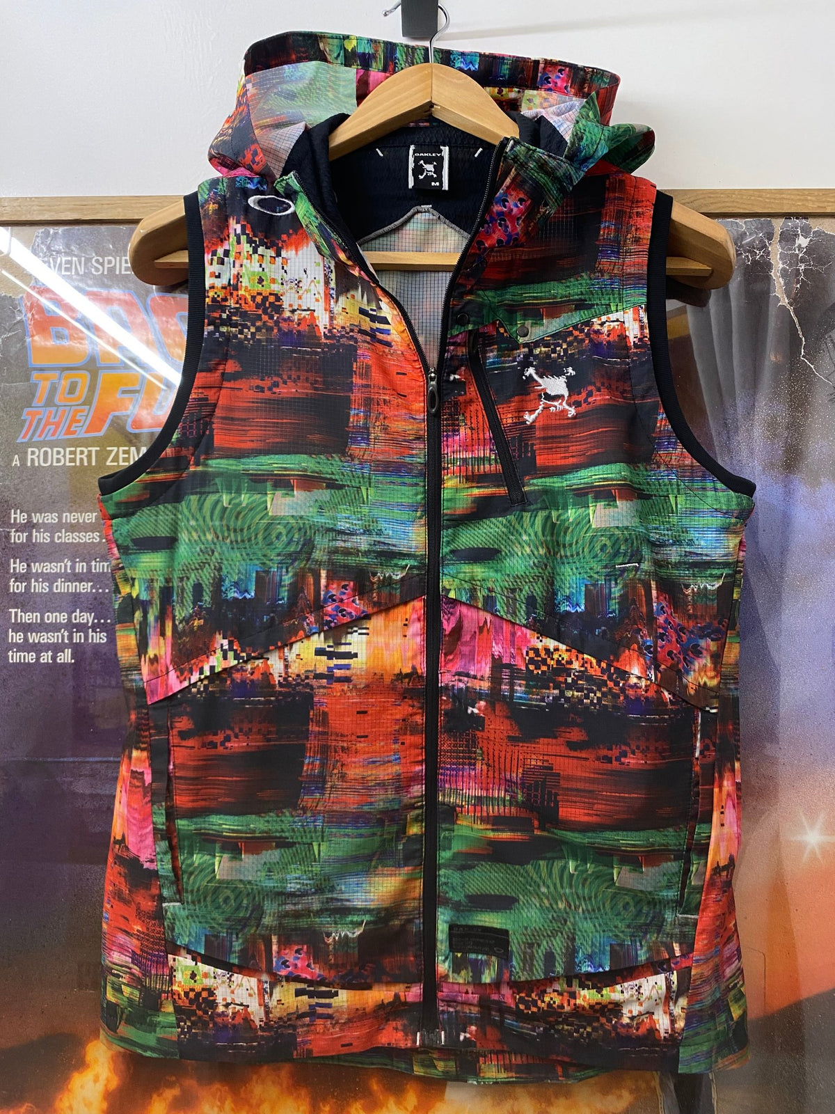 Oakley red jacket, photo 1 of 7