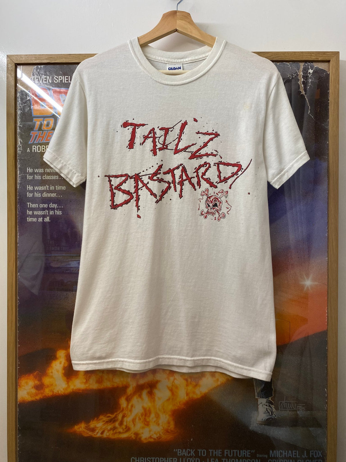 Gildan white t-shirt, photo 1 of 5