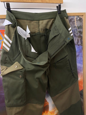 Adidas x White Mountaineering green trousers, photo 7 of 8