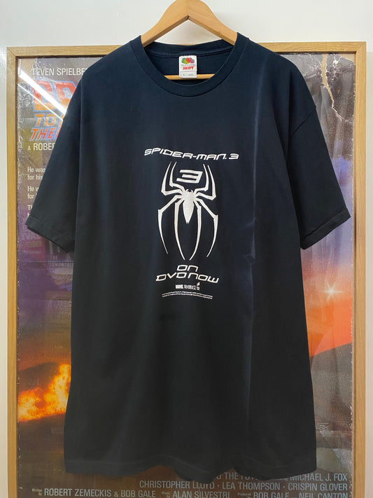 Fruit Of The Loom black t-shirt, photo 1 of 5