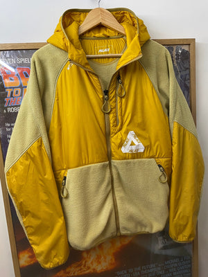 Palace yellow jacket, photo 4 of 8