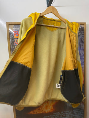 Palace yellow jacket, photo 7 of 8