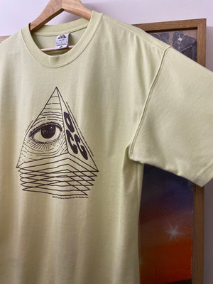 Nike yellow t-shirt, photo 5 of 6