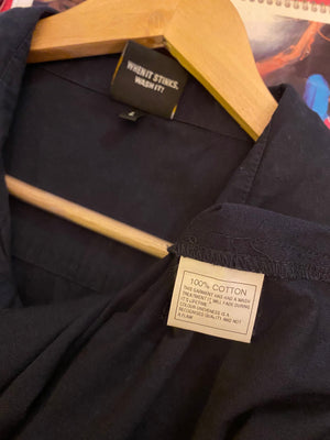 Duffs navy shirt, photo 7 of 7