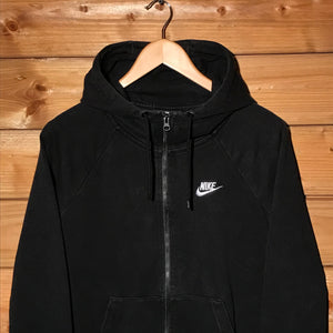 Nike Essentials zip up hoodie