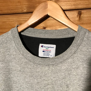 Champion essentials sweatshirt