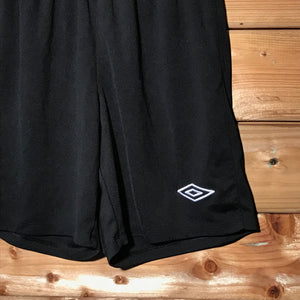 Umbro essentials shorts