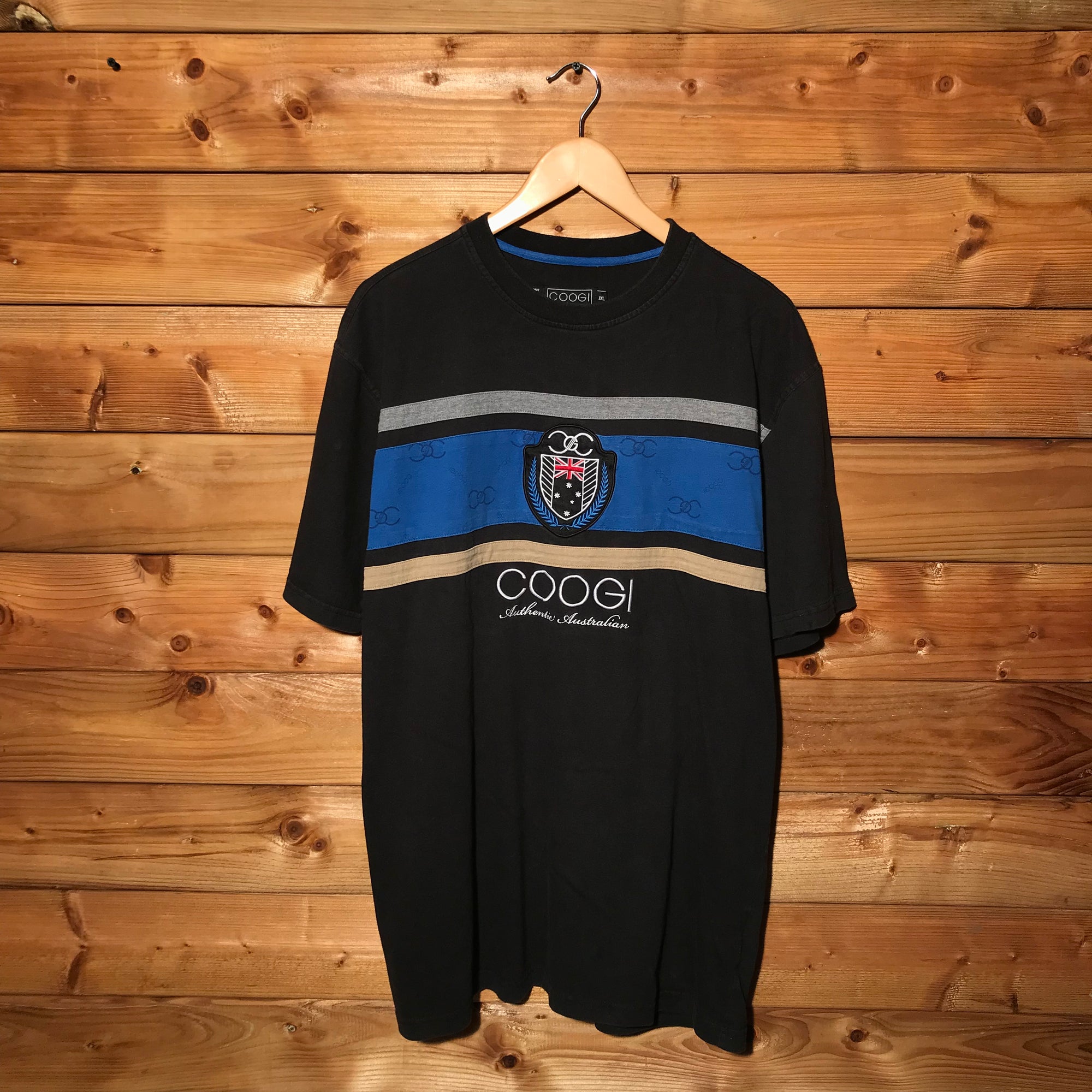Coogi Crest Spellout t shirt